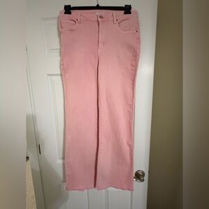 ZENANA Baby Pink colored jeans w/frayed hem- Size L- EUC